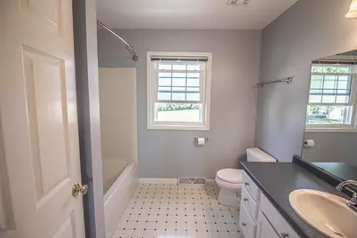 W196N11351  Shadow Wood Dr, Germantown, WI 53022 - Photo 65