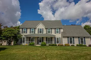 W196N11351 Shadow Wood Dr, Germantown, WI 53022 - Photo 85