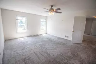 W196N11351 Shadow Wood Dr, Germantown, WI 53022 - Photo 37