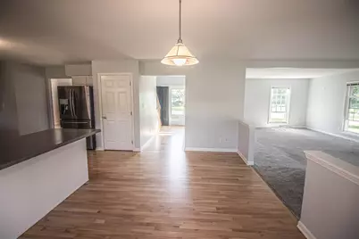W196N11351  Shadow Wood Dr, Germantown, WI 53022 - Photo 71
