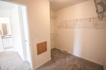W196N11351  Shadow Wood Dr, Germantown, WI 53022 - Photo 39