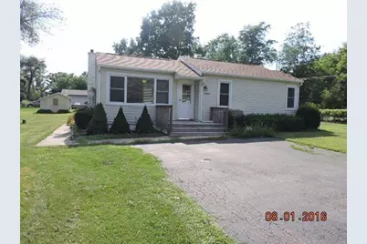 1227 N Tombeau Rd, Bloomfield, WI 53128 - Photo 1