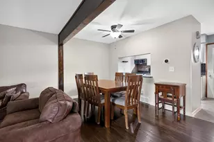 W163N11463 Windsor Ct, Germantown, WI 53022 - Photo 13