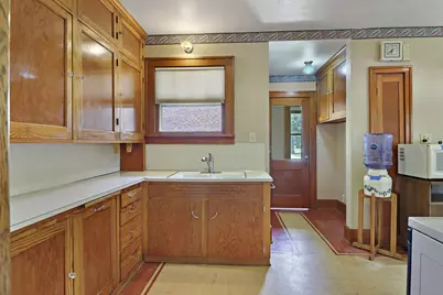 226 S 2nd St, Silver Lake, WI 53170 - Photo 9