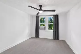 2467 W Cherry St, Milwaukee, WI 53205 - Photo 25