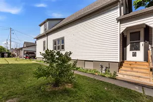 2467 W Cherry St, Milwaukee, WI 53205 - Photo 33