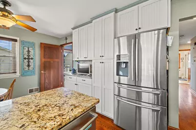 1616  22nd St, Kenosha, WI 53140 - Photo 5