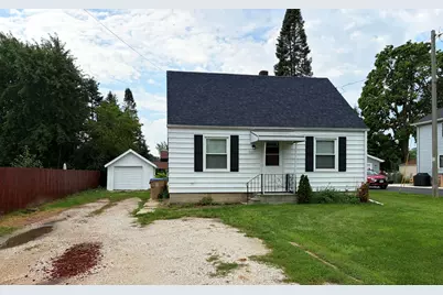 5121  85th St, Pleasant Prairie, WI 53158 - Photo 1