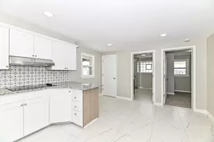 7916 22nd Ave, Kenosha, WI 53143 - Photo 11