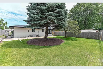 7916  22nd Ave, Kenosha, WI 53143 - Photo 39