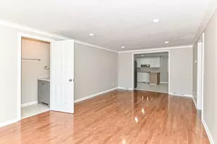 7916 22nd Ave, Kenosha, WI 53143 - Photo 5