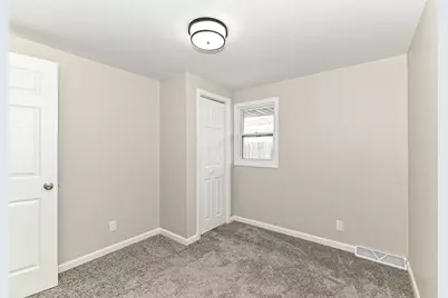 7916  22nd Ave, Kenosha, WI 53143 - Photo 19