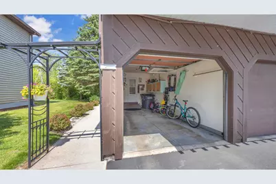 2412  Cross Creek Dr #C, Sheboygan, WI 53081 - Photo 19