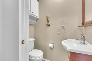 2412 Crosscreek Dr, Sheboygan, WI 53081 - Photo 11