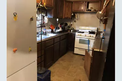 1311 W Albany Pl, Milwaukee, WI 53206 - Photo 5