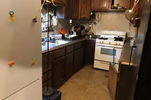 1311 W Albany Pl, Milwaukee, WI 53206 - Photo 5