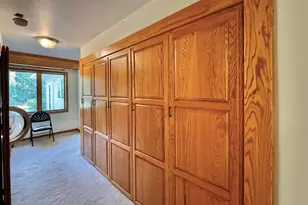 1303 Hadley Ct, Watertown, WI 53098 - Photo 17