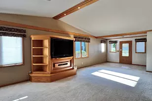 1303 Hadley Ct, Watertown, WI 53098 - Photo 7