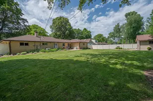 1618 S Wildwood Dr, New Berlin, WI 53151 - Photo 29