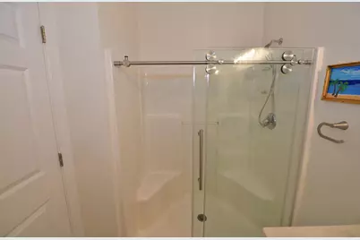 1059  Stratford Ct #201, Racine, WI 53406 - Photo 25