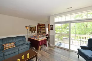 1059 Stratford Ct, Racine, WI 53406 - Photo 5