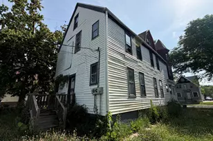 2727 N 24th Pl, Milwaukee, WI 53206 - Photo 9