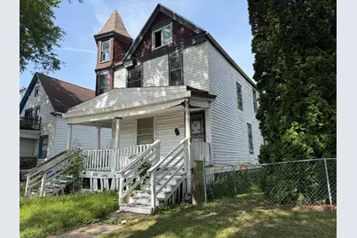 2727 N 24th Pl, Milwaukee, WI 53206 - Photo 3