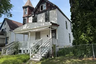 2727 N 24th Pl, Milwaukee, WI 53206 - Photo 3
