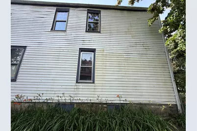 2727 N 24th Pl, Milwaukee, WI 53206 - Photo 11