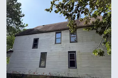 2727 N 24th Pl, Milwaukee, WI 53206 - Photo 5