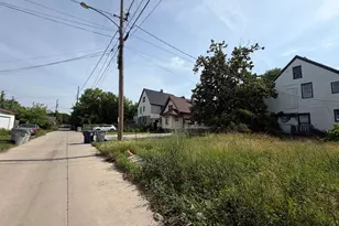 2727 N 24th Pl, Milwaukee, WI 53206 - Photo 29