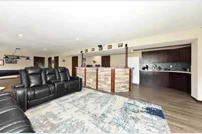 241  Silver Fox Dr, Kewaskum, WI 53040 - Photo 35