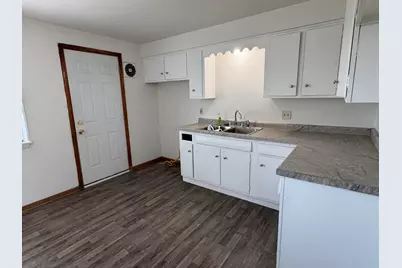 8754 W Carmen Ave, Milwaukee, WI 53225 - Photo 5