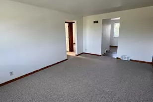 8754 W Carmen Ave, Milwaukee, WI 53225 - Photo 7