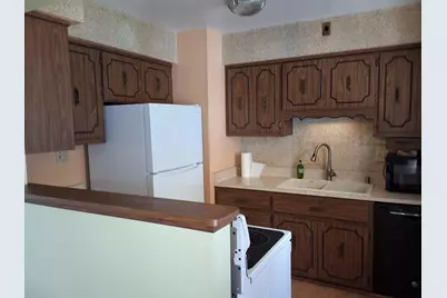 708  Columbia Ave, South Milwaukee, WI 53172 - Photo 17