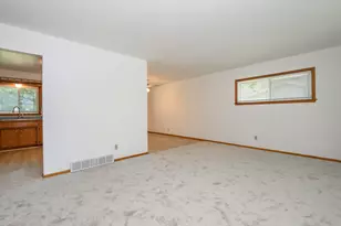 7016 N 86th St, Milwaukee, WI 53224 - Photo 5