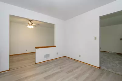 7016 N 86th St, Milwaukee, WI 53224 - Photo 7