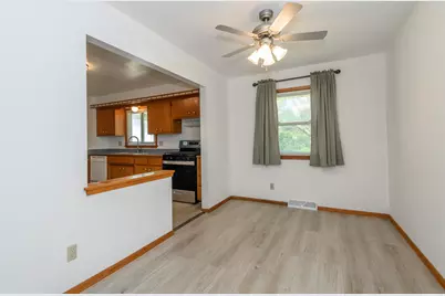 7016 N 86th St, Milwaukee, WI 53224 - Photo 31