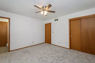 7016 N 86th St, Milwaukee, WI 53224 - Photo 13
