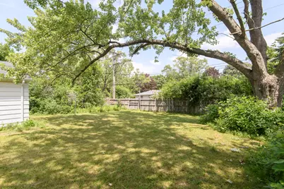 7016 N 86th St, Milwaukee, WI 53224 - Photo 37