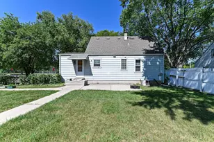 1236 S 104th St, West Allis, WI 53214 - Photo 33