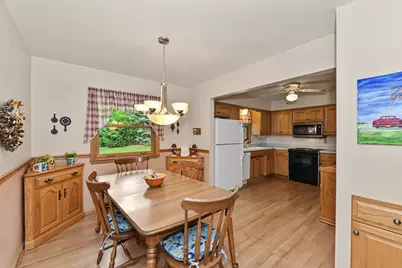 895  Copenhill Dr, Brookfield, WI 53186 - Photo 23