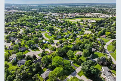 895  Copenhill Dr, Brookfield, WI 53186 - Photo 43