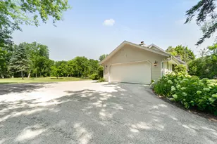 4838 W Glen Cove Ct, Mequon, WI 53092 - Photo 37