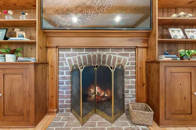 4838 W Glen Cove Ct, Mequon, WI 53092 - Photo 19