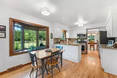 4838 W Glen Cove Ct, Mequon, WI 53092 - Photo 15