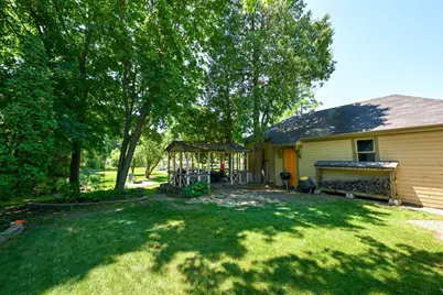 821 W Grand Ave, Port Washington, WI 53074 - Photo 29