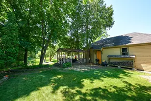821 W Grand Ave, Port Washington, WI 53074 - Photo 29