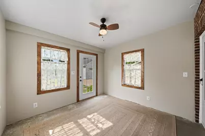1105  Barnes St, Delavan, WI 53115 - Photo 17