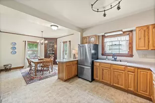 1105 Barnes St, Delavan, WI 53115 - Photo 21